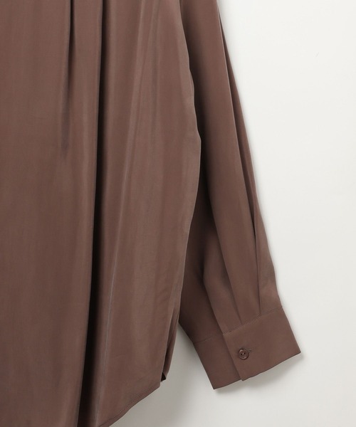 LEPSIM(レプシィム)の「フィブリルVブラウス 640877(シャツ/ブラウス・レディース・ブラウン/ブラック/グレイッシュベージュ・FREE)」の12枚目の写真