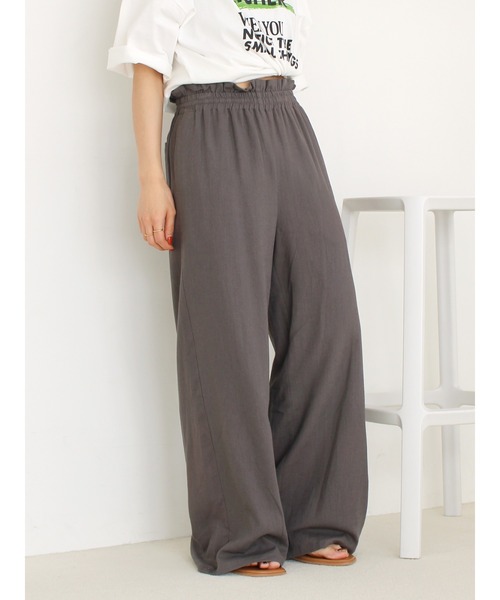 Ungrid（アングリッド）の「ウエストデザインリネン混ラフパンツ（その他パンツ・レディース・グリーン/アイボリー/チャコールグレー・FREE）」の2枚目の写真