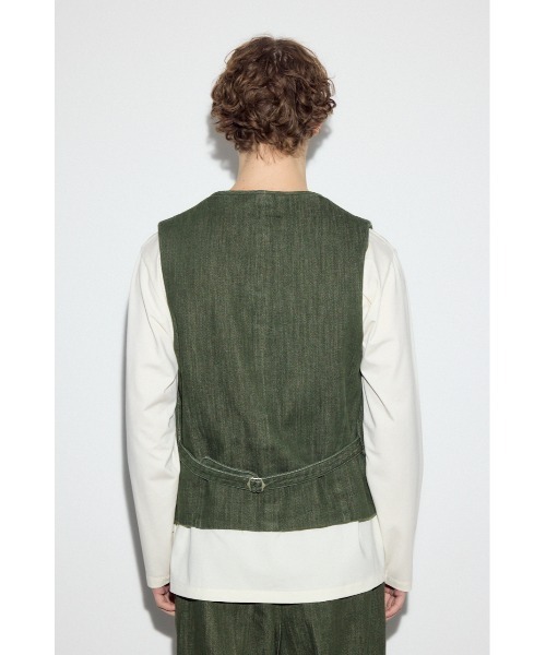 AZUL by moussy（アズールバイマウジー）の「リラックスデニムベスト（ベスト・メンズ・ワンウォッシュ/カーキ・LARGE/MEDIUM）」の9枚目の写真