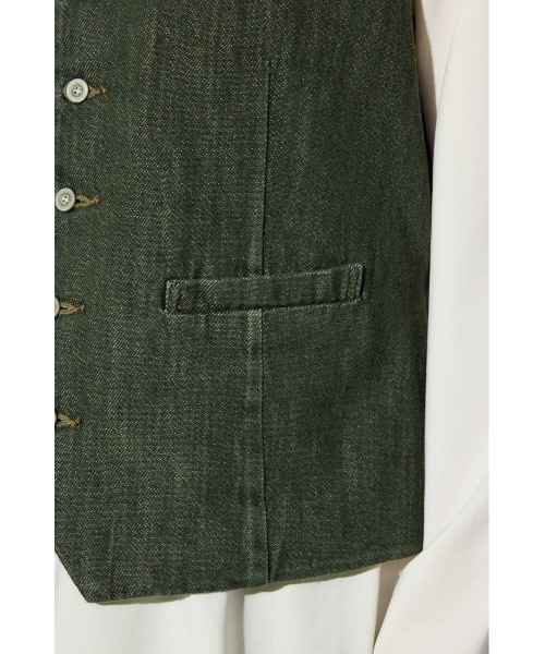AZUL by moussy（アズールバイマウジー）の「リラックスデニムベスト（ベスト・メンズ・ワンウォッシュ/カーキ・LARGE/MEDIUM）」の13枚目の写真