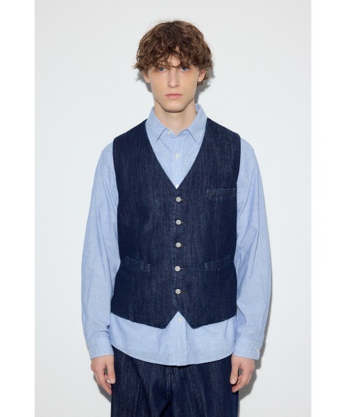 AZUL by moussy（アズールバイマウジー）の「リラックスデニムベスト（ベスト・メンズ・ワンウォッシュ/カーキ・LARGE/MEDIUM）」の19枚目の写真