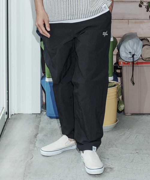 No Rain No Rainbow(ノーレインノーレインボー)の「mp14822-nylon easy pants with two-tone embroidery ナイロンイージーパンツ(NR26S-21)(その他パンツ・メンズ・カモフラージュ/ブラック/オリーブ・XL/L/M/S)」の17枚目の写真