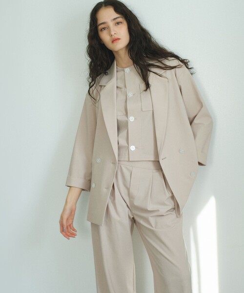 BIANCA（ビアンカ）の「【接触冷感・UV対策】【セットアップ】コンフォタブルジャージーコンパクトデザインジレ（ベスト・レディース・ブラック/ベージュ・40/38）」の13枚目の写真