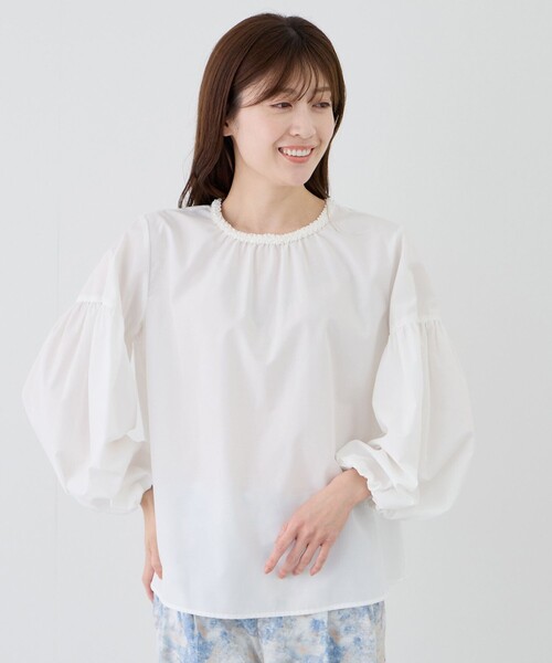 Jayro(ジャイロ)の「ネックデザインブラウス(シャツ/ブラウス・レディース・ネイビー/ホワイト系その他・M)」の1枚目の写真