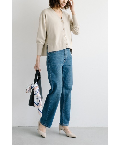 M.deux（エムドゥ）の「シルキータッチＶネックカーディガン（Tシャツ/カットソー・レディース・ブラック/オフホワイト/ベージュ/イエロー・MEDIUM）」の10枚目の写真
