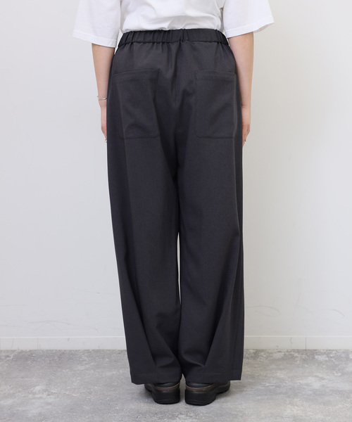 JOURNAL STANDARD LUXE（ジャーナルスタンダード　ラックス）の「トロピカル タックパンツ（その他パンツ・レディース・チャコールグレー/ブラック・FREE）」の15枚目の写真