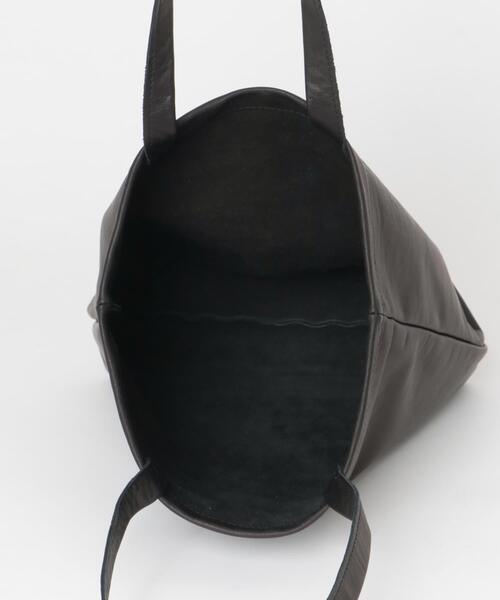 URBAN RESEARCH(アーバンリサーチ)の「AWAK TOTE-grain(トートバッグ・メンズ・ブラック系その他/ブラック・ONE)」の7枚目の写真
