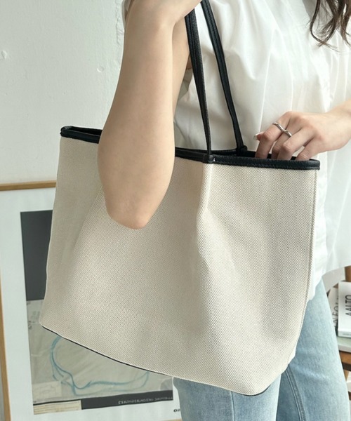 Eclat one(エクラワン)の「【Eclat one】シンプル 横長 キャンバス 肩掛け トート バッグ(トートバッグ・レディース・ホワイト/ブラウン/ブラック・FREE)」の3枚目の写真