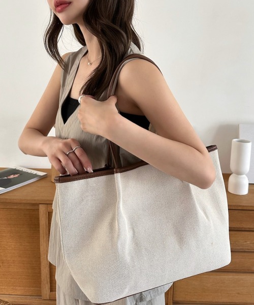Eclat one(エクラワン)の「【Eclat one】シンプル 横長 キャンバス 肩掛け トート バッグ(トートバッグ・レディース・ホワイト/ブラウン/ブラック・FREE)」の15枚目の写真