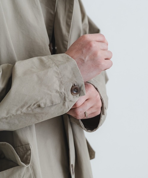 quadro（クオドロ）の「綿麻ウェザーショップコート（ステンカラーコート・メンズ・チャコール・MEDIUM）」の22枚目の写真