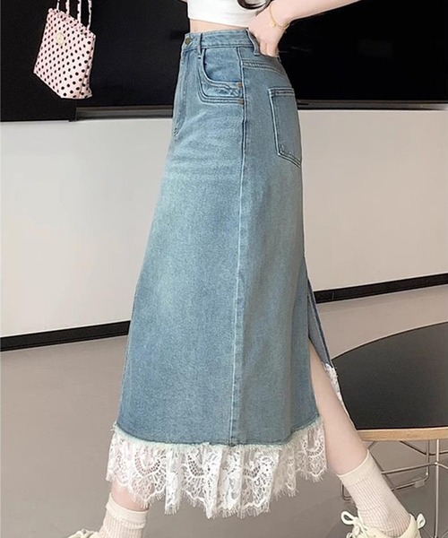 &soiree(アンドソワレ)の「裾レースデニムタイトスカート(スカート・レディース・ブルー・SMALL/MEDIUM/LARGE/X-LARGE)」の3枚目の写真