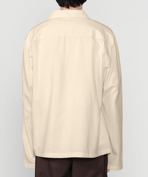 Bshop(ビショップ)の「KARDO | スキッパーカラー 長袖シャツ MEN(シャツ/ブラウス・メンズ・Nat・M/L)」の3枚目の写真