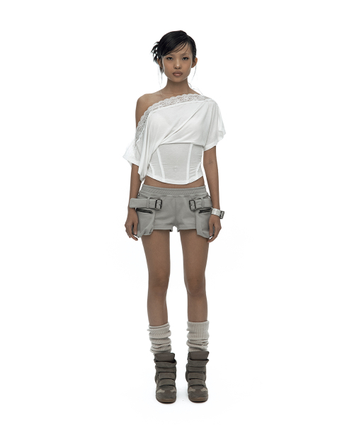 KASHIKO(カシコ)の「Lace One Shoulder Corset Tee White(Tシャツ/カットソー・レディース・その他・SMALL/MEDIUM)」の2枚目の写真