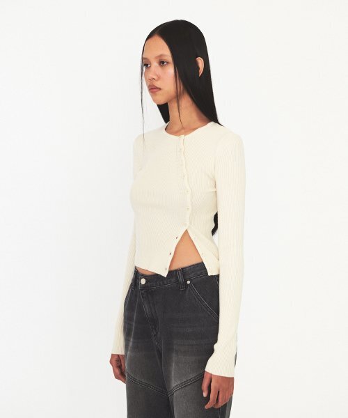 DIAGONAL(ダイアゴナル)の「DIAGONAL BUTTON RIB CARDIGAN (ivory)(ニット/セーター・レディース・その他・FREE)」の2枚目の写真