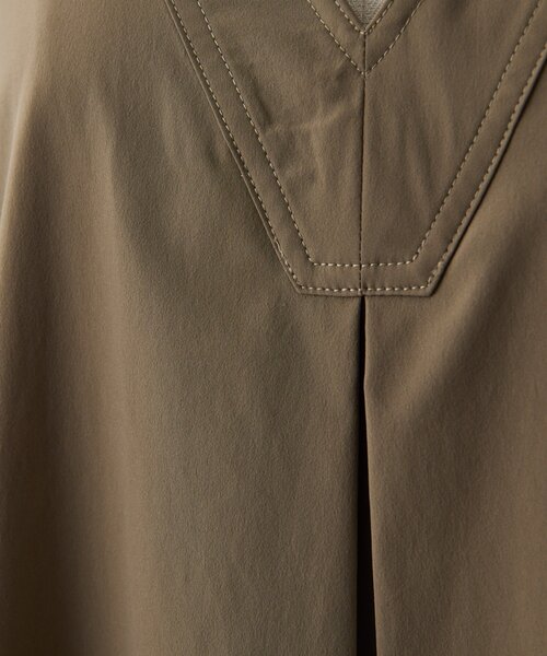 ear PAPILLONNER（イアパピヨネ）の「イージーケアVネックワンピース【SUM1 STYLE】（ワンピース・レディース・ネイビー/カーキ・FREE）」の4枚目の写真