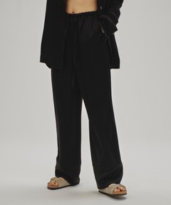 Satin Easy Pants（デニムパンツ）｜TODAYFUL（トゥデイフル）の