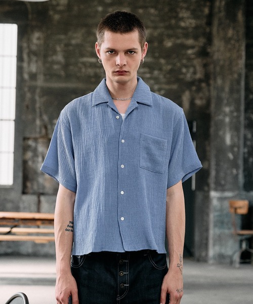 Regen Glanz(レーゲングランツ)の「crinkle textured relaxed open collar shirt / クリンクルテクスチャーリラックスオープンカラーシャツ(シャツ/ブラウス・メンズ・ライトホワイト/ブラック/ブルー/グレー・SMALL/MEDIUM/LARGE)」の6枚目の写真