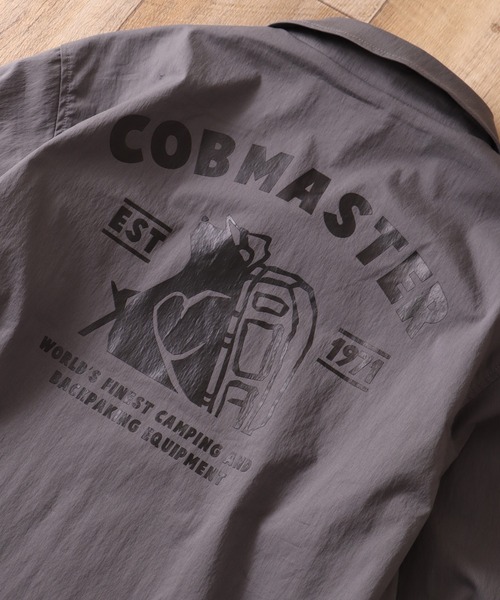 COBMASTER（コブマスター）の「【COBMASTER】 オーバーサイズ バックデザイン プリントコーチジャケット（ナイロンジャケット・メンズ・ベージュ/ブルー/グレー・42/40/38）」の20枚目の写真