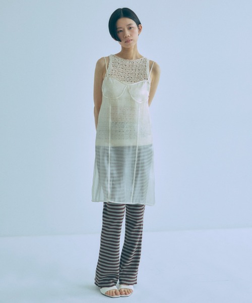 EN NEUME(エンノイム)の「Rib Flare Pants(その他パンツ・レディース・マルチ/アイボリー/ネイビー・1/0)」の4枚目の写真