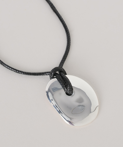 Spick & Span（スピックアンドスパン）の「JAMIRAY/ジャミレイ BEAN CORD NK S（ネックレス・レディース・シルバー・FREE）」の4枚目の写真
