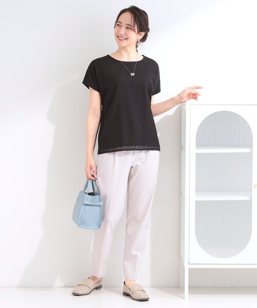 SHOO・LA・RUE（シューラルー）の「【ひんやり/UV/S-LL】1枚で華やか 前後切り替えレースTシャツ（Tシャツ/カットソー・レディース・オレンジ系/ホワイト/ライトブルー/ブラック・04/03/02/01）」の11枚目の写真