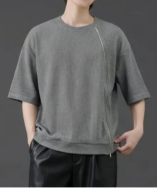 revertical(リバーティカル)の「フロントジッパー サマーニット 半袖Tシャツ(Tシャツ/カットソー・メンズ・グレー/ブルー/ブラック・SMALL/LARGE/MEDIUM)」の2枚目の写真