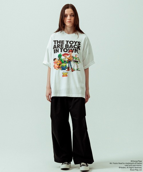 SLICK（スリック）の「【SLICK/スリック】SLICK / TOY STORY Print T-shirt 01/トイストーリー/パウダー加工プリントTシャツ/オーバーサイズ シルエット/ ビンテージ / ディズニー/ピクサー（Tシャツ/カットソー・メンズ・ホワイト/ブラック・3/2/1）」の3枚目の写真