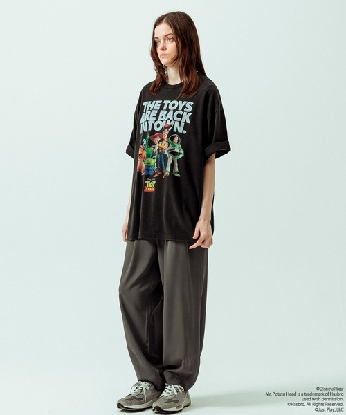 SLICK（スリック）の「【SLICK/スリック】SLICK / TOY STORY Print T-shirt 01/トイストーリー/パウダー加工プリントTシャツ/オーバーサイズ シルエット/ ビンテージ / ディズニー/ピクサー（Tシャツ/カットソー・メンズ・ホワイト/ブラック・3/2/1）」の21枚目の写真