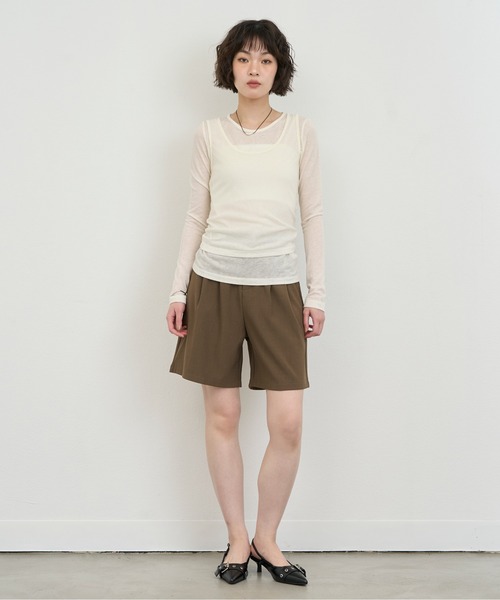 NUJOH(ヌゾ)の「Tuck Half Slacks / タックハーフスラックス(その他パンツ・レディース・ブラック/ベージュ/ブラウン/クリーム/チャコールグレー・MEDIUM/SMALL)」の3枚目の写真