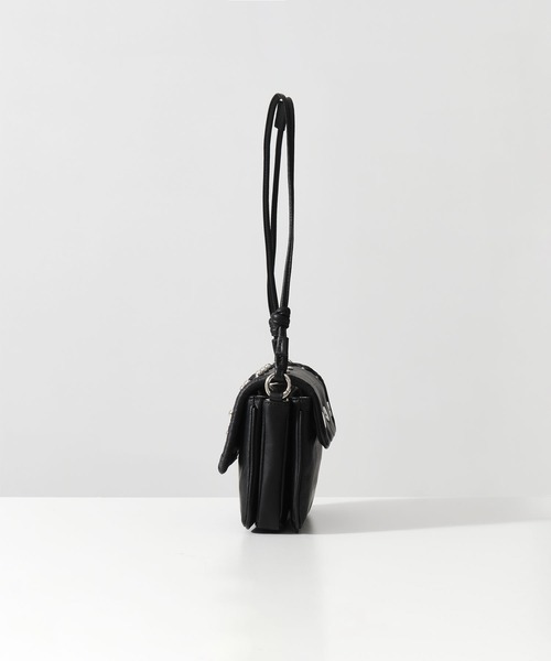 TESSEN CREATION(テッセンクリエーション)の「【TESSEN CREATION/テッセンクリエーション】別注 FLAP BAG S(studs)/フラップバッグ(ショルダーバッグ・レディース・ブラック・S)」の2枚目の写真