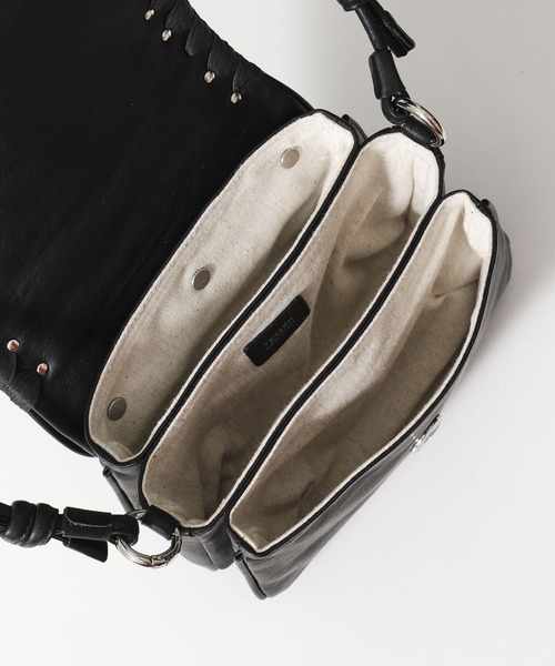 TESSEN CREATION(テッセンクリエーション)の「【TESSEN CREATION/テッセンクリエーション】別注 FLAP BAG S(studs)/フラップバッグ(ショルダーバッグ・レディース・ブラック・S)」の7枚目の写真