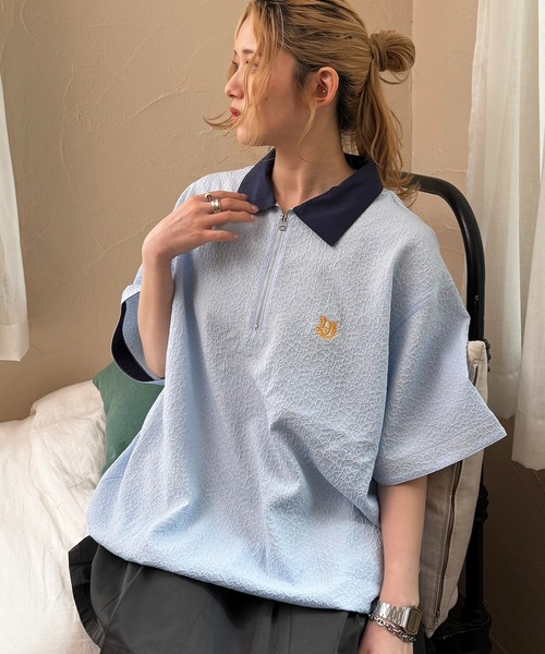DOUBLE NAME（ダブルネーム）の「ワンポイント刺しゅうハーフZIPシャツ（シャツ/ブラウス・レディース・オフホワイト/ブルー/ブラック・FREE）」の9枚目の写真
