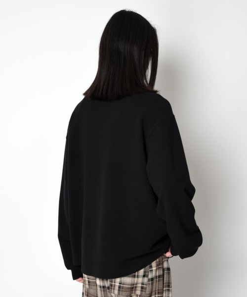 SUPERTHANKS(スーパーサンクス)の「ワッフル素材クルーネックロングスリーブ Waffle crew neck L/S T-shirt(Tシャツ/カットソー・メンズ・ピンク/グレー/ブラック/ベージュ・S/L/M)」の22枚目の写真