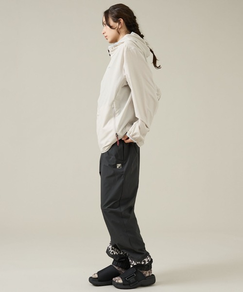 NANGA(ナンガ)の「【NANGA / ナンガ】DotAir(R) コンフィー ジップパーカー / 通気性・吸汗速乾 / NW2411-1E901(マウンテンパーカー・メンズ・ブラック/ベージュ・L/M/XL)」の5枚目の写真