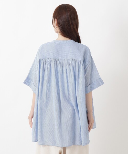 one'sterrace(ワンズテラス)の「フロントギャザー チュニックシャツ(シャツ/ブラウス・レディース・グレー系4/ブルー系その他7・02)」の5枚目の写真