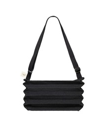 AURORA（オーロラ）の「【PLEATSMAMA(プリーツママ)】NEW SACOCHE BAG（ボディバッグ/ウエストポーチ）」