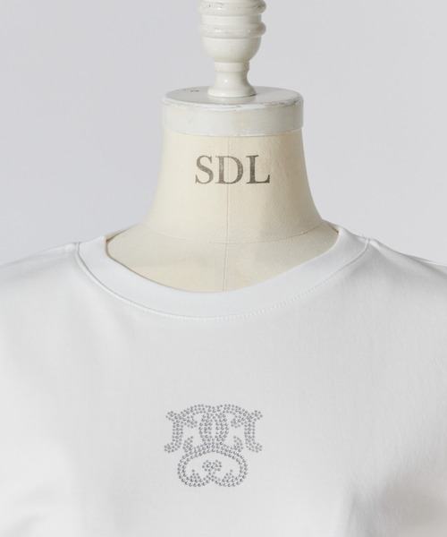 SNIDEL(スナイデル)の「【販路限定カラーあり】ラインストーンTシャツ(Tシャツ/カットソー・レディース・D/C/ブラック/B/A/ホワイト/ネイビー・F)」の15枚目の写真