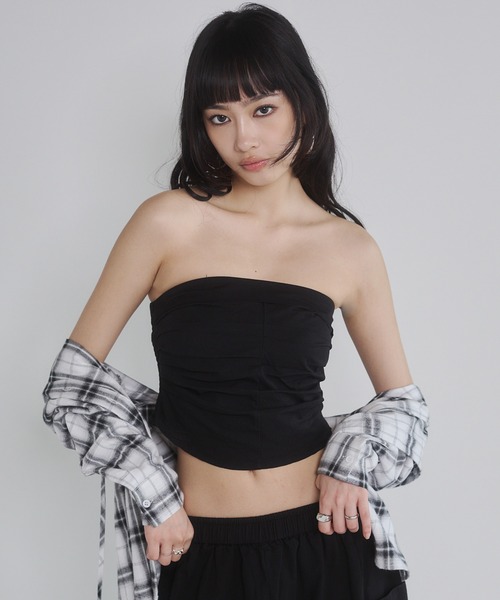 ENVYM（アンビー）の「サイドタックベアトップ（その他トップス・レディース・ブラック/ピンク/カーキ・M/S）」の7枚目の写真