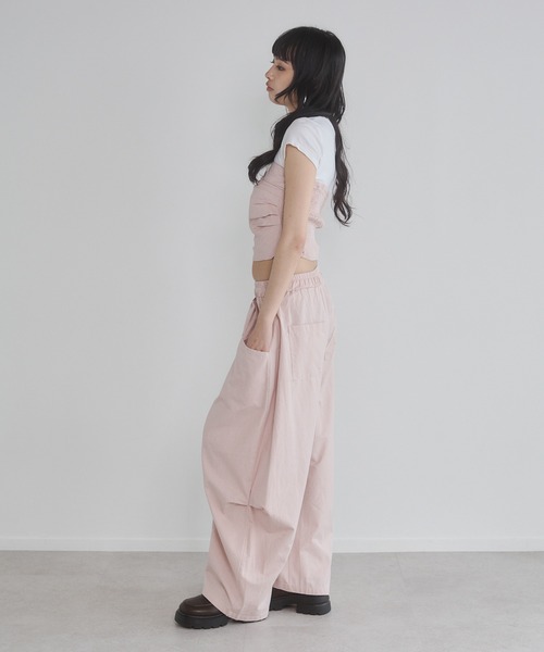 ENVYM（アンビー）の「サイドタックベアトップ（その他トップス・レディース・ブラック/ピンク/カーキ・M/S）」の18枚目の写真