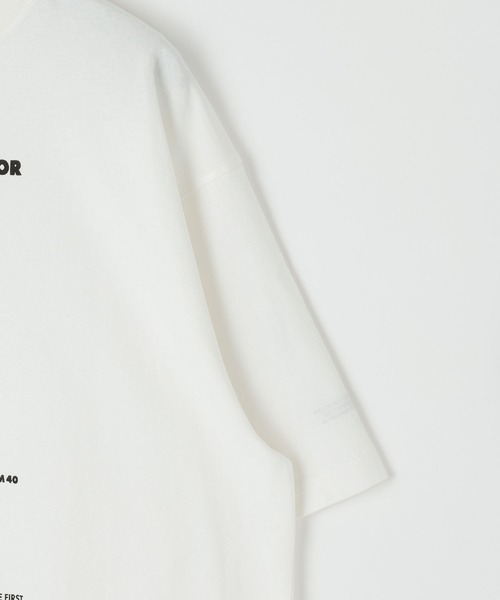 niko and...(ニコアンド)の「マンストーリーTEE(Tシャツ/カットソー・メンズ・オフホワイト/ネイビー・MEDIUM/LARGE)」の15枚目の写真
