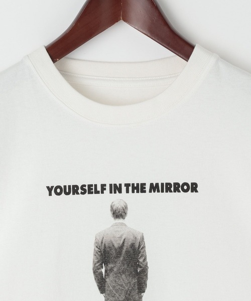 niko and...(ニコアンド)の「マンストーリーTEE(Tシャツ/カットソー・メンズ・オフホワイト/ネイビー・MEDIUM/LARGE)」の13枚目の写真