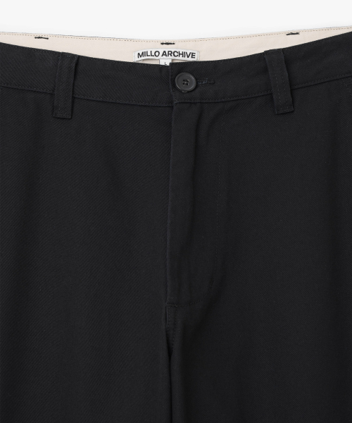 Millo Archive（ミロ アーカイブ）の「フォイドチノパンツ[ブラック]（その他パンツ・メンズ・その他・MEDIUM/LARGE/X-LARGE）」の2枚目の写真