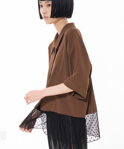 NOMINE（ノミネ）の「レイヤードヘム レース切替 半袖シャツ（シャツ/ブラウス・レディース・アイボリー/ブラウン/チャコールグレー・フリー）」の21枚目の写真