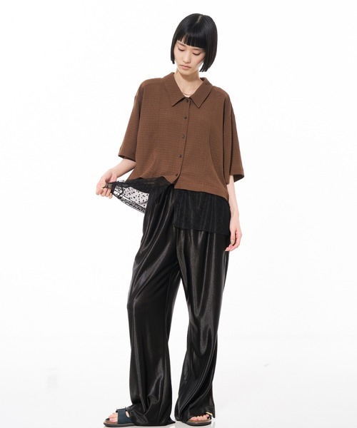 NOMINE（ノミネ）の「レイヤードヘム レース切替 半袖シャツ（シャツ/ブラウス・レディース・アイボリー/ブラウン/チャコールグレー・フリー）」の17枚目の写真