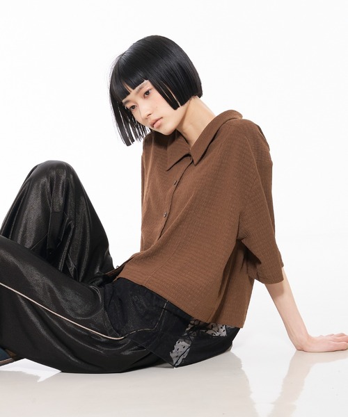 NOMINE（ノミネ）の「レイヤードヘム レース切替 半袖シャツ（シャツ/ブラウス・レディース・アイボリー/ブラウン/チャコールグレー・フリー）」の22枚目の写真