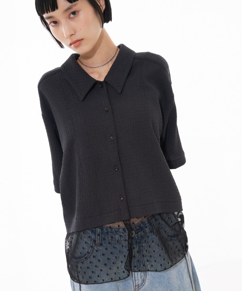 NOMINE（ノミネ）の「レイヤードヘム レース切替 半袖シャツ（シャツ/ブラウス・レディース・アイボリー/ブラウン/チャコールグレー・フリー）」の15枚目の写真