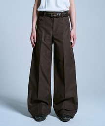 Camphor wood（カンファーウッド）の「PRESSED POLYESTER FLARE SLACKS / センタープレスポリエステルフレアスラックス（スラックス）」