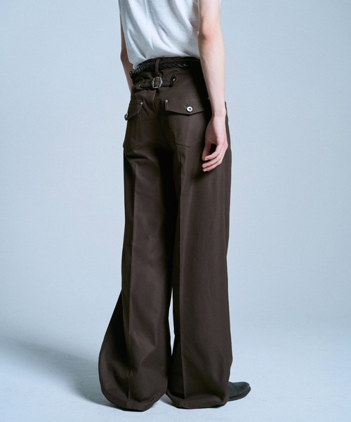 CAMPHOR WOOD(カンファーウッド)の「PRESSED POLYESTER FLARE SLACKS / センタープレスポリエステルフレアスラックス(スラックス・メンズ・グレー/ブラック/ダークブラウン・SMALL/MEDIUM/LARGE)」の22枚目の写真