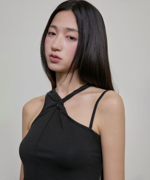 FLAREUP(フレアアップ)の「Braided Sleeveless (FL-143_Black)(Tシャツ/カットソー・レディース・ブラック・OS)」の3枚目の写真