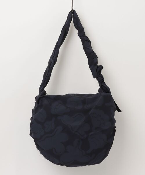 marimekko（マリメッコ）の「Utu Kukasta kukkaan / Crossbody bag L（ショルダーバッグ・レディース・ネイビー・FREE）」の10枚目の写真